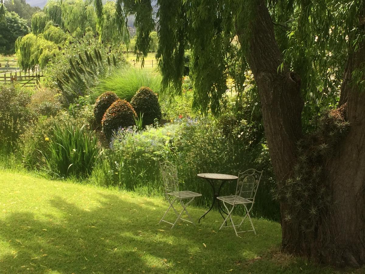 Acara Guesthouse & Cottages Stellenbosch Buitenkant foto